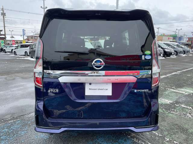 セレナ1.2 e-POWER ハイウェイスターV