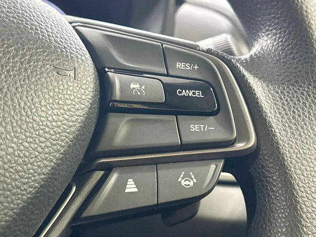 �y�A�_�v�e�B�u�N���[�Y�R���g���[���z�������H�ł̒��������s���y��!!�����ő��x��ۂN���[�Y�R���g���[�����A�Փˌy���V�X�e���ƘA�g���A�O���̎ԗ������m���ĎԊԂ�ۂ悤�ɑ��x���߂��Ă���܂�!!