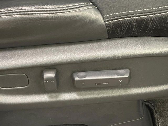 �y�p���[�V�[�g�z�X�C�b�`��ŊȒP�ɃV�[�g�̔��������\!�d��������͂�����܂���!���K�ȃV�[�g�|�W�V�����ɃZ�b�g���āA���K�ȃh���C�u�����y���݂��������B