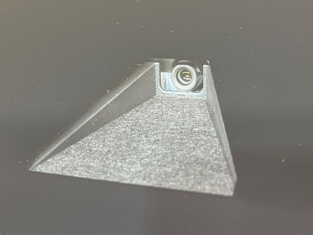 �y�g���^�Z�[�t�e�B�Z���X�z���s���ɑO���̎ԗ�����F�����A�Փ˂������Ȏ��͌x��ƃu���[�L�ŏՓˉ���Ɣ�Q�y�����A�V�X�g�B�����S�Ƀh���C�u�����y���݂��������܂��B