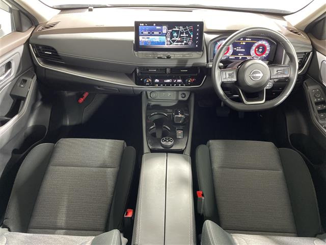 エクストレイル1.5 X e-4ORCE 4WD