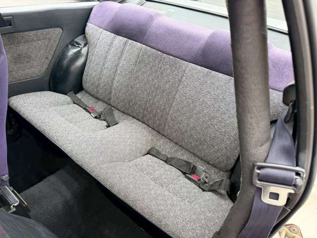 �C�ɂȂ邨�Ԃ�����܂�����E�̓d�b�ԍ����璼�ڂ��X�ɂ��₢���킹���������B�x�����@����ԗ����A��Ԃ܂łȂ�ł������������Ē����܂��B�X�^�b�t�ꓯ���A�����҂����Ă���܂��B