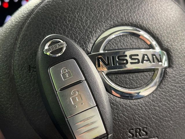 �y�C���e���W�F���g�L�[�z�J�o����|�P�b�g�ɓ��ꂽ�܂܂ł��h�A�̎{���E�������\�ȃX�}�[�g�L�[�𑕔��B�G���W���̃I���E�I�t�����J�M�����o���K�v����������Ƃ��Ă��֗��ł���