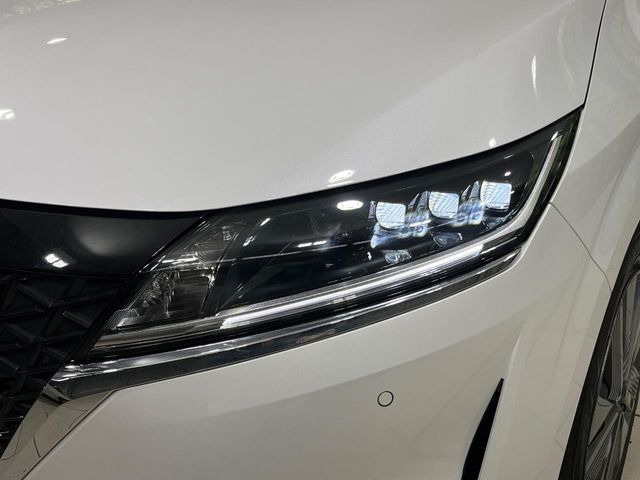 �yLED�w�b�h���C�g�z���V����ԑ��s�����ǍD�Ȏ��E���m�ۂ����S���ĉ^�]�ł��鍂�P�xLED�w�b�h���C�g�𑕔�!�_�����x�������A����d�͂��}�����Ă��܂��B