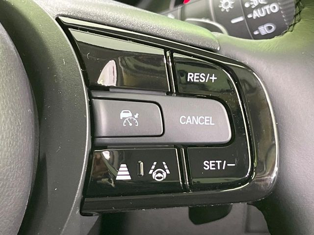 �y�A�_�v�e�B�u�N���[�Y�R���g���[���z�������H�ł̒��������s���y��!!�����ő��x��ۂN���[�Y�R���g���[�����A�Փˌy���V�X�e���ƘA�g���A�O���̎ԗ������m���ĎԊԂ�ۂ悤�ɑ��x���߂��Ă���܂�!!