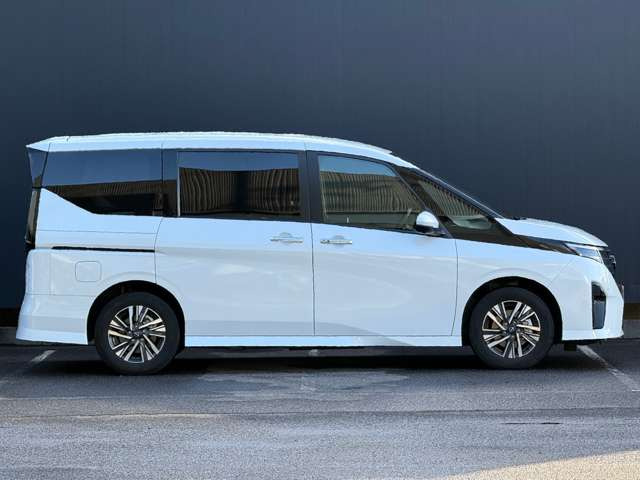 ���ǂ��T�[�r�X�ł��q�l�̃J�[���C�t��S�͂ŃT�|�[�g�����Ē����܂��B���S���ē��X�ɑS�Ă��C�����������c