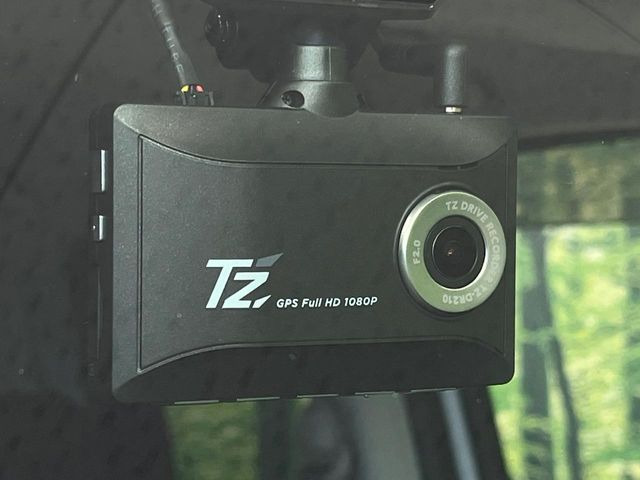 �y�h���C�u���R�[�_�[�z�h���C�u���R�[�_�[����!���s���͂������A������^�]�⎖�̂ɑ��������ہA�f���ŋL�^���A����̃��X�N�ɔ����܂��B���L�^�pSD�J�[�h�͂��q�l�����g�ł��������������K�v������܂��B