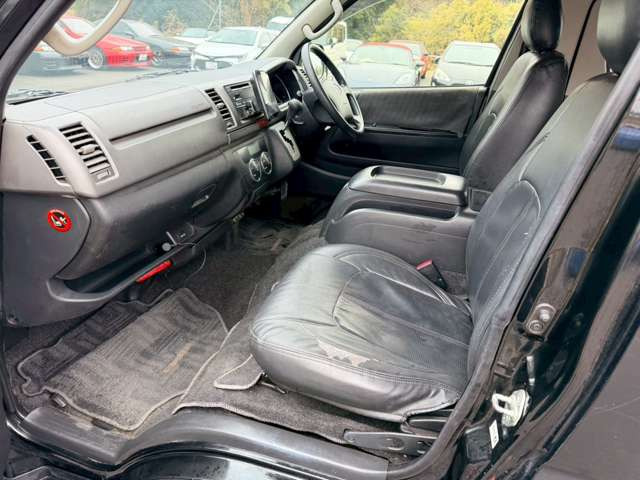 �C�ɂȂ邨�Ԃ�����܂�����E�̓d�b�ԍ����璼�ڂ��X�ɂ��₢���킹���������B�x�����@����ԗ����A��Ԃ܂łȂ�ł������������Ē����܂��B�X�^�b�t�ꓯ���A�����҂����Ă���܂��B