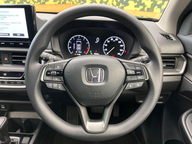 �y�����v�����X�e�A�����O�z�㎿�Ȋv���g�p���邱�ƂŁA��ɂ����������݂ƂĂ��^�]���₷���n���h���ł���