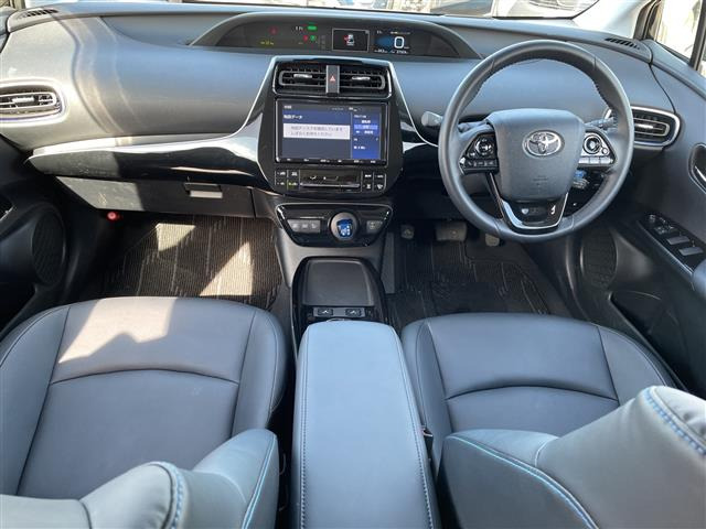 プリウス1.8 A ツーリングセレクション