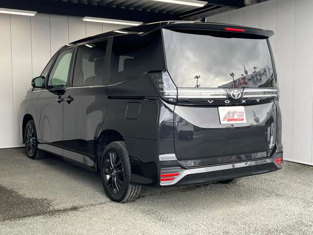 �l�C��4WD�A�y�����ԁA�R���p�N�g�J�[�ASUV�A�Z�_���A�~�j�o���A�A���Ԃ܂ŕ��L����葵���Ă���܂��B