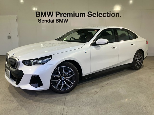 5シリーズセダン523d xドライブ Mスポーツ 4WD