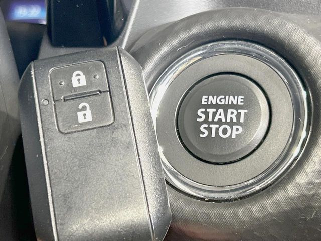 �y�L�[���X�X�^�[�g�V�X�e���z�J�o����|�P�b�g�ɓ��ꂽ�܂܂ł��h�A�̎{���E�������\�ȃX�}�[�g�L�[�𑕔��B�G���W���̃I���E�I�t�����J�M�����o���K�v����������Ƃ��Ă��֗��ł���