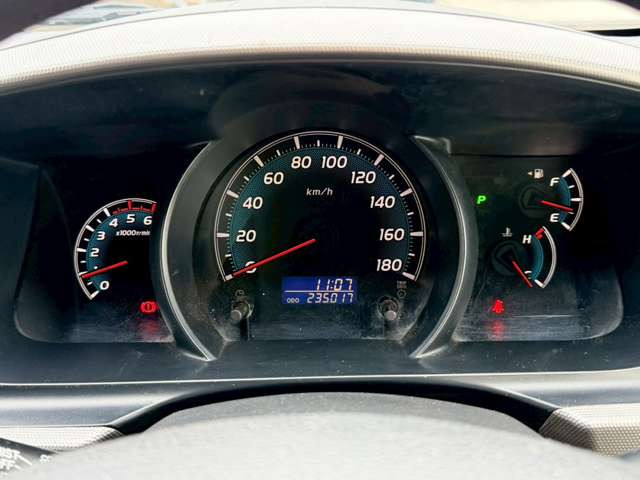 �C�ɂȂ邨�Ԃ�����܂�����E�̓d�b�ԍ����璼�ڂ��X�ɂ��₢���킹���������B�x�����@����ԗ����A��Ԃ܂łȂ�ł������������Ē����܂��B�X�^�b�t�ꓯ���A�����҂����Ă���܂��B