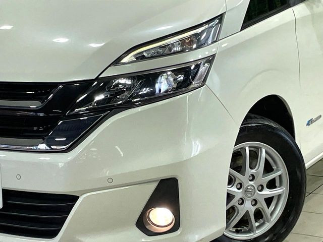 �yLED�w�b�h���C�g�z���V����ԑ��s�����ǍD�Ȏ��E���m�ۂ����S���ĉ^�]�ł��鍂�P�xLED�w�b�h���C�g�𑕔�!�_�����x�������A����d�͂��}�����Ă��܂��B