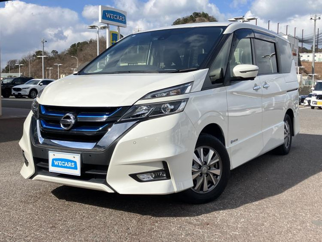 セレナ1.2 e-POWER ハイウェイスターV