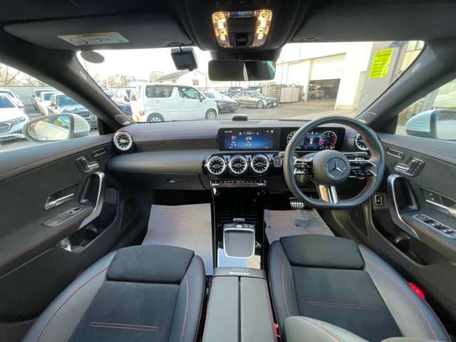 CLAシューティングブレークCLA200d AMGラインパッケージ