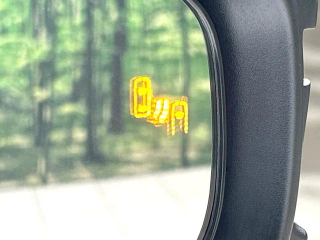 �y�u���C���h�X�|�b�g���j�^�[�z���s���A�h�A�~���[�̎��p�ɂȂ�₷���ӏ��Ɍ㑱�Ԃ��ڋ߂���ƃT�C�h�~���[�̃����Y�Ɍx����\��!�h���C�o�[�ɒ��ӊ��N�����Ă���܂��B