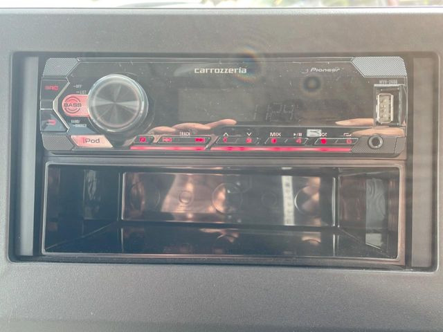 ���D���ȉ��y���ԓ��ł��y���݂��������܂���X�s�[�J�[�����E�E�[�n�[�ǉ��Ȃǂ̉��������A�ŐV�i�r�E��ȃ��j�^�[���̎��t�������񂲑��k��������!