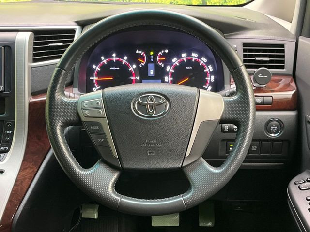 �y�����v�����X�e�A�����O�z�㎿�Ȋv���g�p���邱�ƂŁA��ɂ����������݂ƂĂ��^�]���₷���n���h���ł���