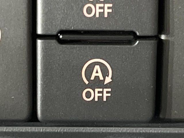 �y�A�C�h�����O�X�g�b�v�z�ԐM����a�؂Œ�Ԃ����ۂɃG���W�����~���A���ʂȔR���̏����}���܂��B�R��������ی�ɂȂ���@�\��G���W���̓u���[�L�𗣂��΍Ďn�����܂��B