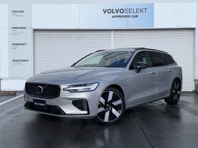 V60ウルトラ T6  AWD プラグインハイブリッド 4WD