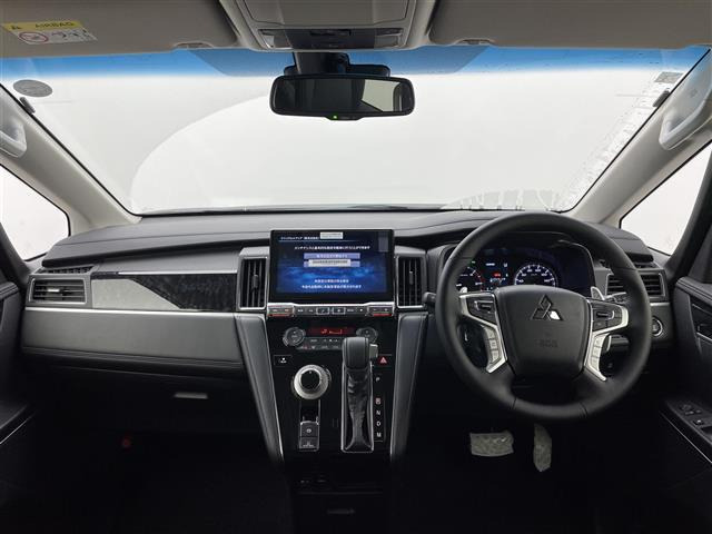 デリカD:52.2 ブラック エディション 4WD