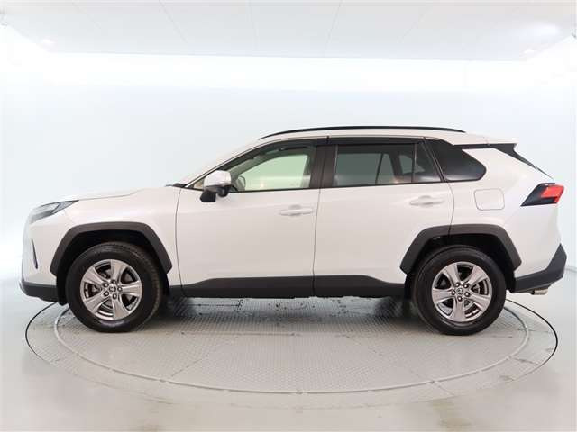 RAV42.5 ハイブリッド X