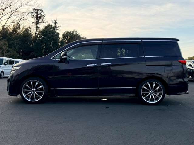 ���X�݌ɂ͊O���A�����N���[�j���O��ɓW�����A�����Ď��̏C�����̗L���A���[�^�[��������̗L������O�ҋ@�ւɂ�錟����S����{���Ă���܂��B�Ԍ��A�����A����h�������ЂőΉ��ł��܂��̂ł����S���������B