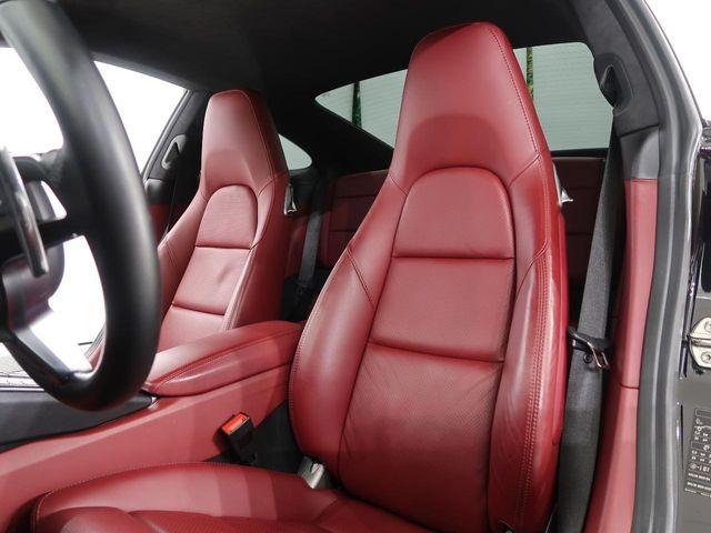 �V�[�g�ɂ��Ă���ԗǂ��ێ�����Ă���̂ł��B�I�[�g�X�e�[�W�ł͐�p�̃V�[�g���n���K�[�h����R�[�e�B���O�����p�ӂ��Ă�܂��B���񂨐\���t���������B