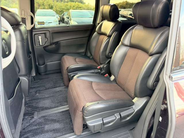 �C�ɂȂ邨�Ԃ�����܂�����E�̓d�b�ԍ����璼�ڂ��X�ɂ��₢���킹���������B�x�����@����ԗ����A��Ԃ܂łȂ�ł������������Ē����܂��B�X�^�b�t�ꓯ���A�����҂����Ă���܂��B