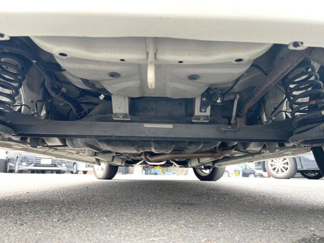 ����肪���ꂢ�Ȃ����ɁA�h�K���H�̎{�H���I�X�X���B�~��n��͂������A���ݕ��ɂ��Z���̕���A��Ń}�����E�E�B���^�[�X�|�[�c���������ɑ�ύD�]���������Ă���܂��B