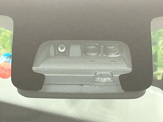 �y�X�Y�L �Z�[�t�e�B�T�|�[�g�z���s���ɑO���̎ԗ�����F�����A�Փ˂������Ȏ��͌x��ƃu���[�L�ŏՓˉ���Ɣ�Q�y�����A�V�X�g�B�����S�Ƀh���C�u�����y���݂��������܂��B