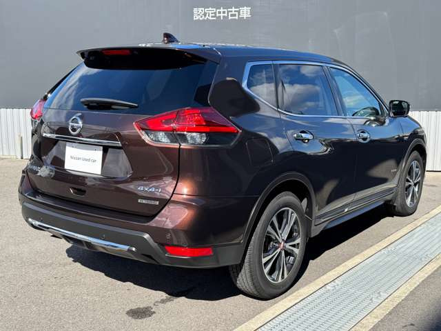 エクストレイル2.0 20Xi ハイブリッド 4WD