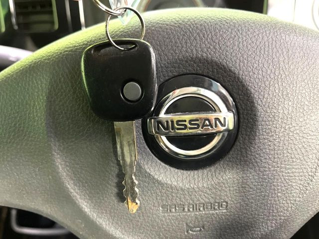 �y�L�[���X�z�������ꂽ�ꏊ����ł��{�^����Ńh�A�̊J���E�{�����ł���̂łƂ��Ă��֗�!�h�A�̌�������ɏ������邱�Ƃ�����܂����