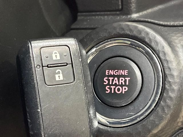 �y�L�[���X�X�^�[�g�V�X�e���z�J�o����|�P�b�g�ɓ��ꂽ�܂܂ł��h�A�̎{���E�������\�ȃX�}�[�g�L�[�𑕔��B�G���W���̃I���E�I�t�����J�M�����o���K�v����������Ƃ��Ă��֗��ł���