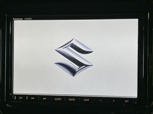 �y����8�^�i�r�z�l�C�̏����i�r�𑕔��B�I�[�f�B�I�@�\���[�����Ă���ABluetooth�ڑ�����΂������̃X�}�z��MP3�v���C���[�̉��y���Đ��\!�����̉^�]������Ɋy�����Ȃ�܂�!!