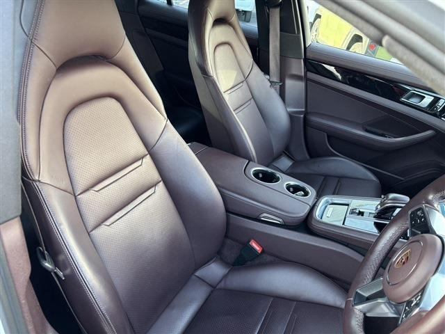 �[�ԑO�ɓ��O���̃N���[�j���O���������܂��B�e��R�[�e�B���O(�ʓr�L��)�����p�ӂ��Ă���܂��̂ŁA���񂲑��k���������B