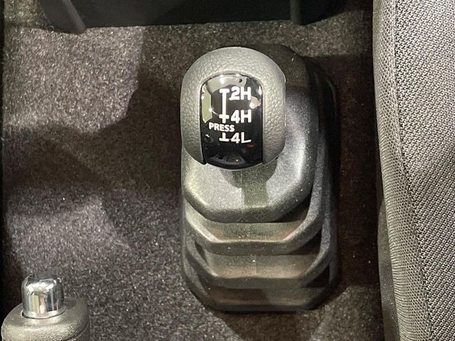 4WD�̂��Ԃł��̂ŁA�ᓹ�ł����S�ł���~��n�n��ɂ��Z�܂��̕��ȊO�ɂ��A�E�B���^�[�X�|�[�c����̕���~��n��֋A�Ȃ����@�������ɂ���������!