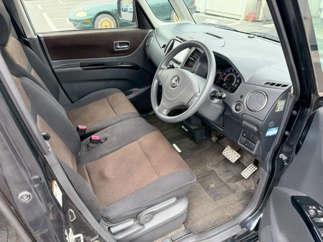 �C�ɂȂ邨�Ԃ�����܂�����E�̓d�b�ԍ����璼�ڂ��X�ɂ��₢���킹���������B�x�����@����ԗ����A��Ԃ܂łȂ�ł������������Ē����܂��B�X�^�b�t�ꓯ���A�����҂����Ă���܂��B