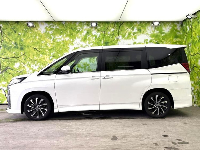 ノア1.8 ハイブリッド S-Z