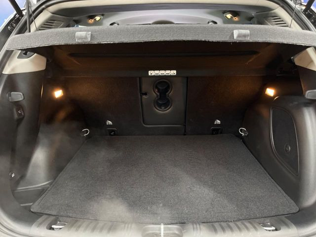 ���g�����N���[��:����L������e�X�y�[�X!���ꂾ���̍L��������΂��������⃌�W���[�Ȃǂɂ��œK�ł�!�g�p�������Ȃ����ꂢ�ȏ�Ԃ��ێ����Ă���܂��B