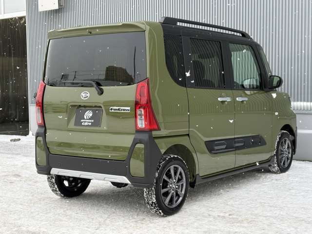 タントファンクロス 4WD