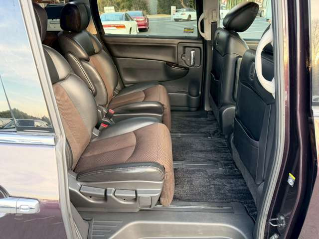 �C�ɂȂ邨�Ԃ�����܂�����E�̓d�b�ԍ����璼�ڂ��X�ɂ��₢���킹���������B�x�����@����ԗ����A��Ԃ܂łȂ�ł������������Ē����܂��B�X�^�b�t�ꓯ���A�����҂����Ă���܂��B