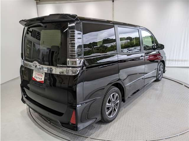 ヴォクシー2.0 ZS 煌III