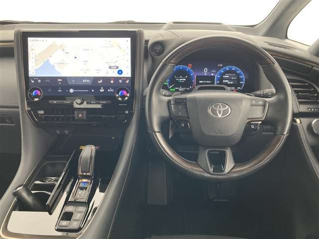 ヴェルファイアハイブリッド 2.5 Z プレミア E-Four 4WD