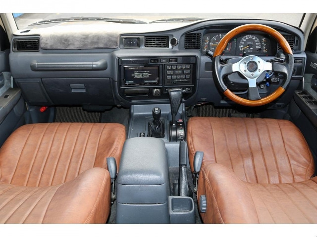 ランドクルーザー804.2 VXリミテッド ディーゼル 4WD