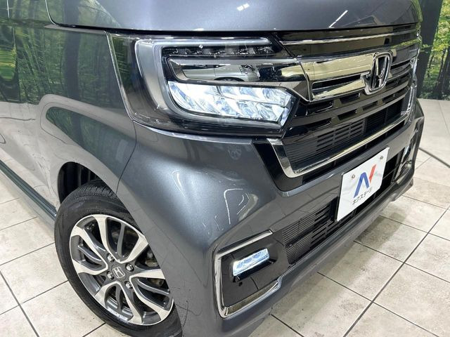 �yLED�w�b�h���C�g�z���V����ԑ��s�����ǍD�Ȏ��E���m�ۂ����S���ĉ^�]�ł��鍂�P�xLED�w�b�h���C�g�𑕔�!�_�����x�������A����d�͂��}�����Ă��܂��B