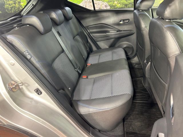 �㕔���Ȃ��C�ɂȂ�悤�ȃL�Y�E�����ւ��蓙�A�傫�ȃ_���[�W�͂Ȃ��A�ǍD�ȏ�Ԃł��B