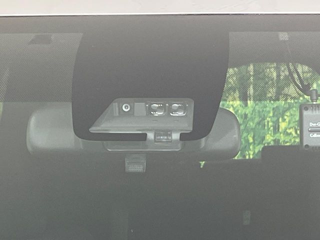 �y�v���N���b�V���Z�[�t�e�B�z�O���̎ԗ��������m���A�Փ˂������Ȏ��͌x��Œ��ӂ𑣂��A�u���[�L�𓥂ޗ͂��T�|�[�g�B�u���[�L�𓥂߂Ȃ������ꍇ�͏Փ˔�Q�y���u���[�L���쓮�A�Փˉ�����T�|�[�g���܂��B